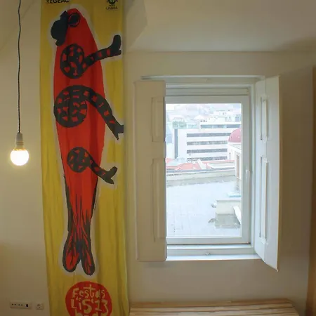 The Elevator Hostal *